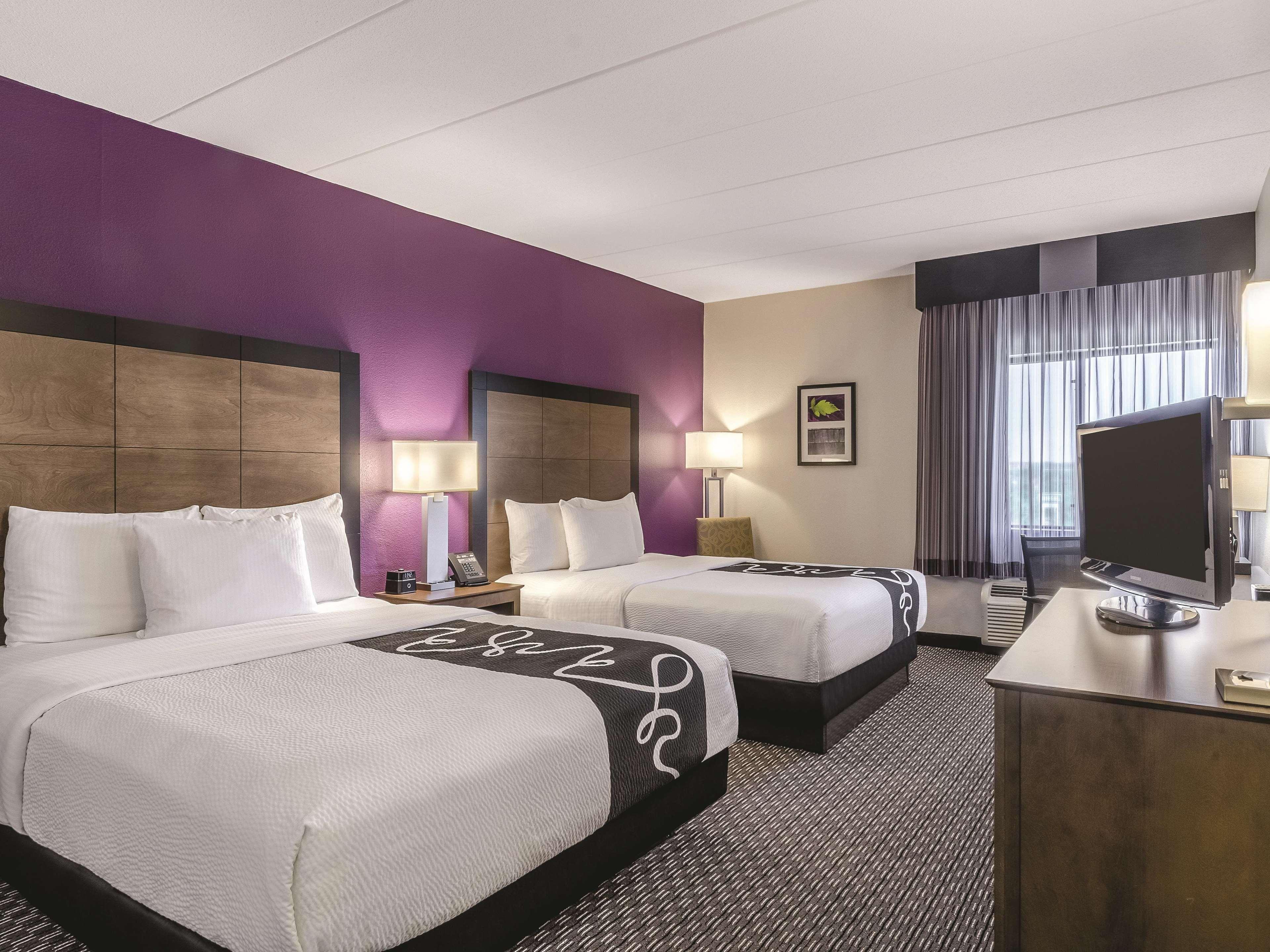 מלון La Quinta By Wyndham Warwick Providence Airport מראה חיצוני תמונה