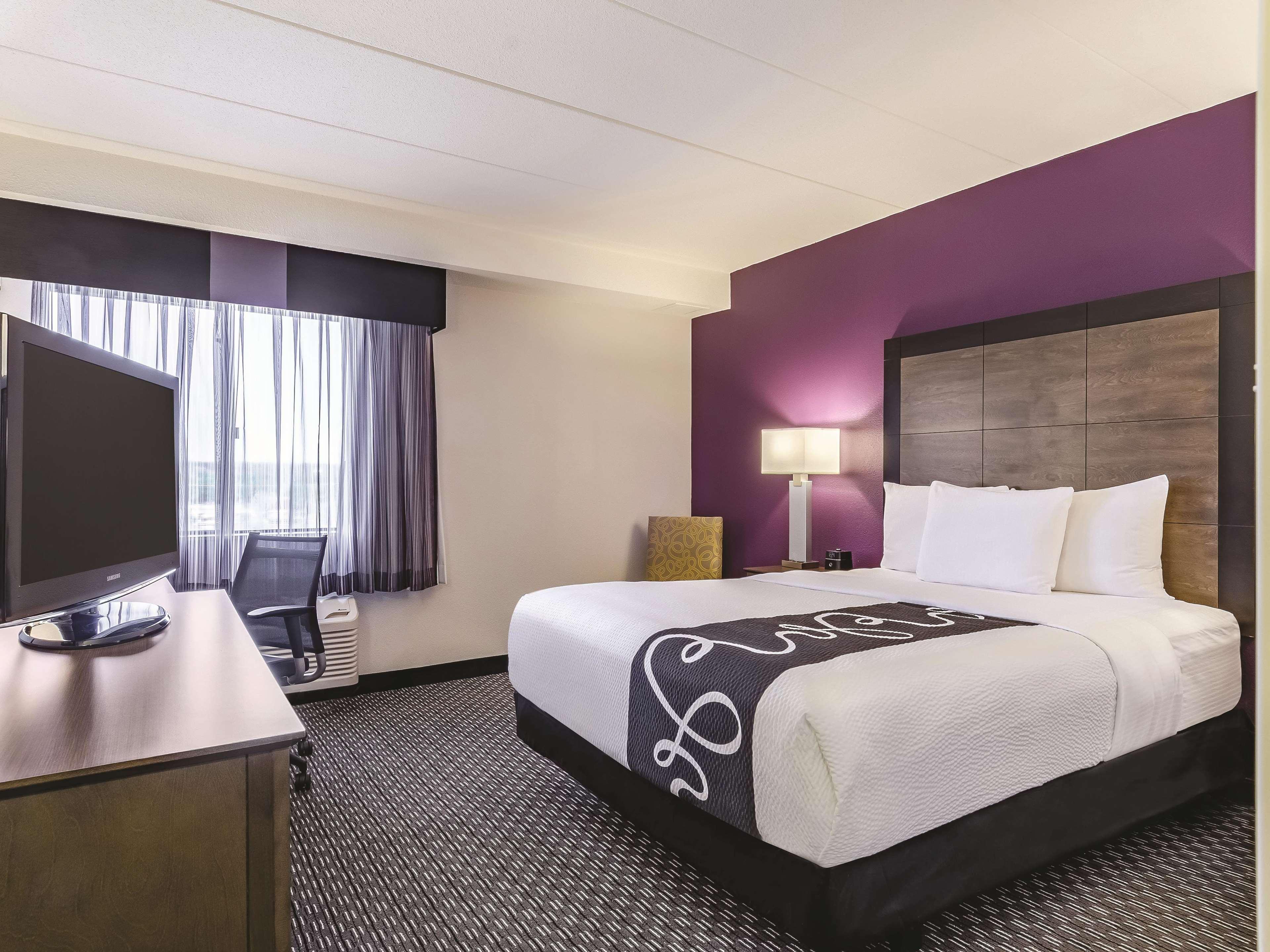 מלון La Quinta By Wyndham Warwick Providence Airport מראה חיצוני תמונה