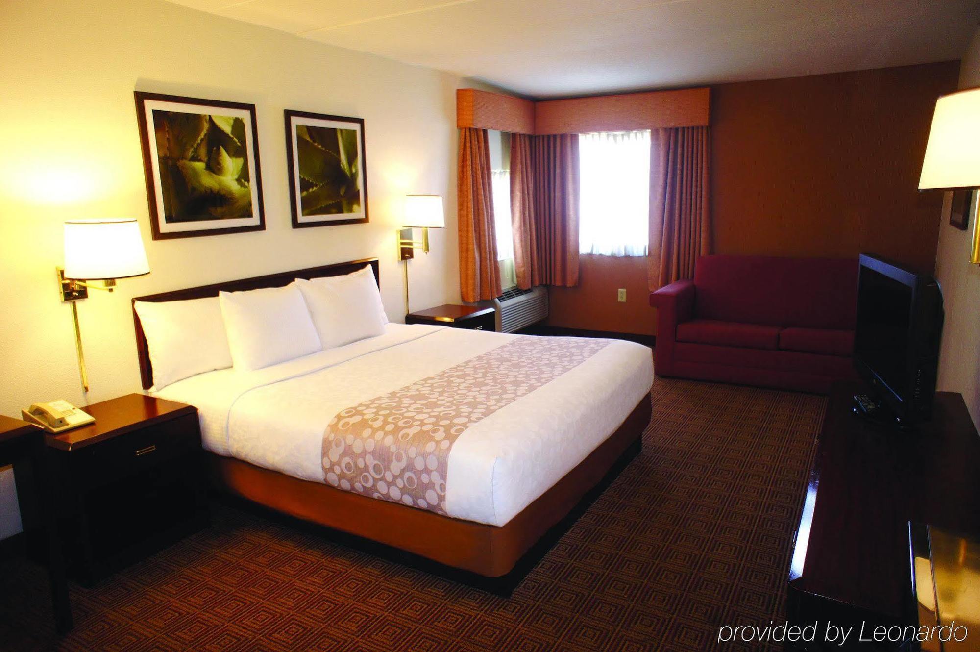 מלון La Quinta By Wyndham Warwick Providence Airport מראה חיצוני תמונה