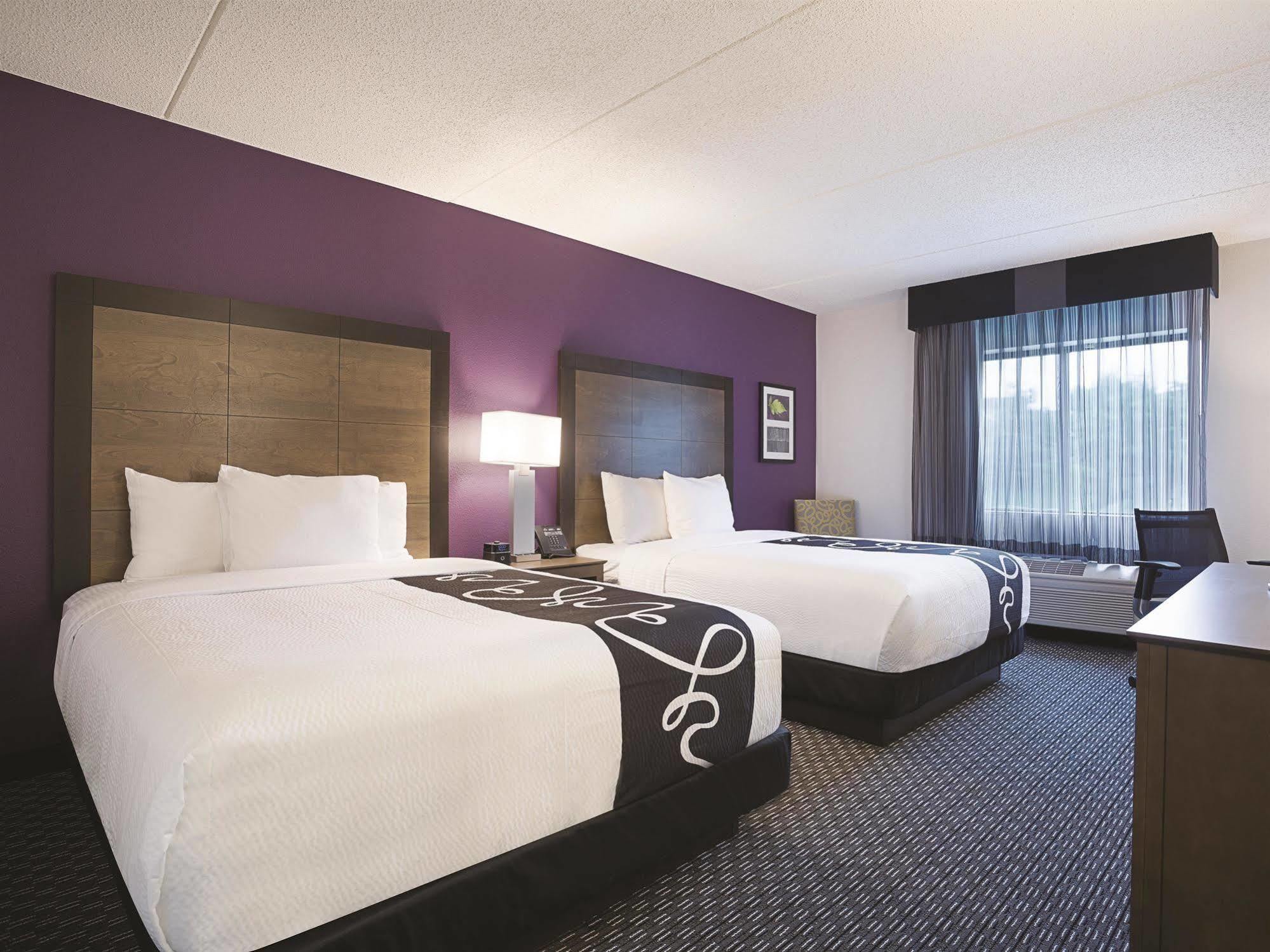 מלון La Quinta By Wyndham Warwick Providence Airport מראה חיצוני תמונה
